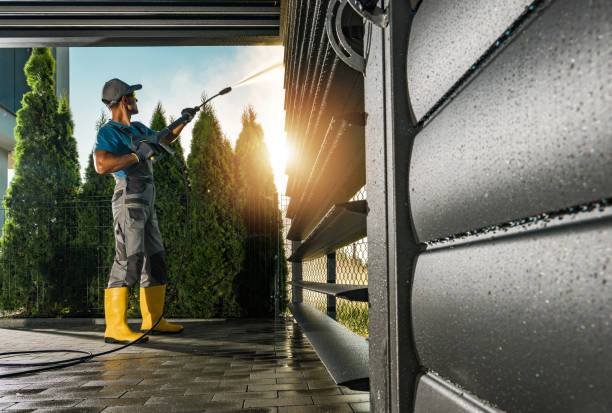 Best Gas Station Cleaning  in Lamont, CA